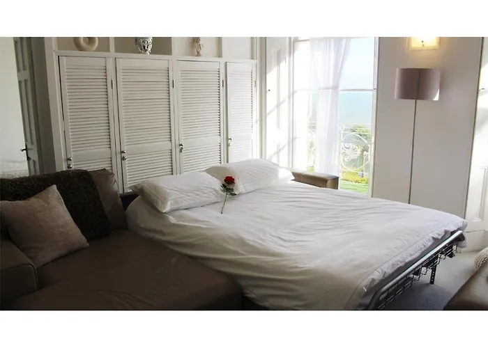 Seaview Regency Apartment